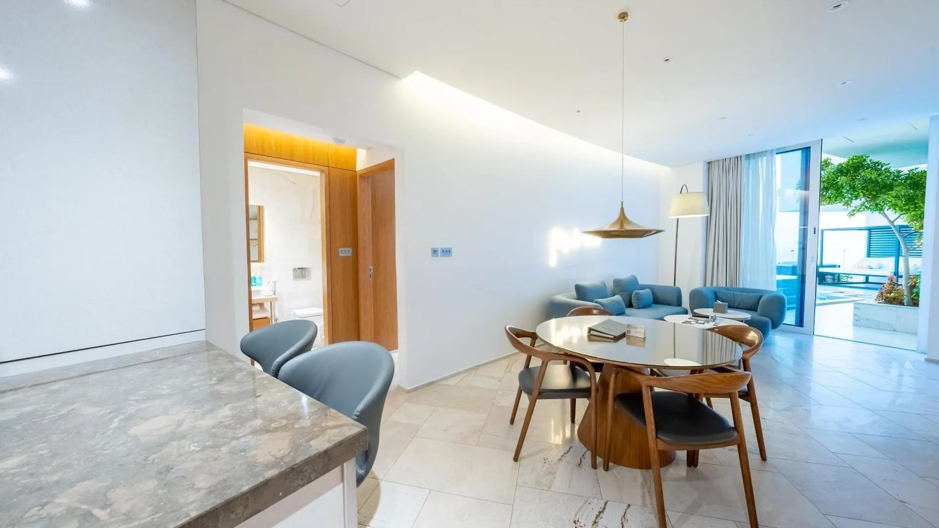Hotel Five Jumeirah Village Dubaj