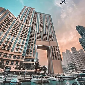 アパートホテル Emaar Residences Marina By Qstay - Formerly Address Marina, ドバイ