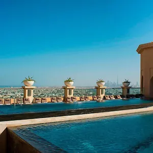 5* Отель Sheraton Mall Of The Emirates Hotel,